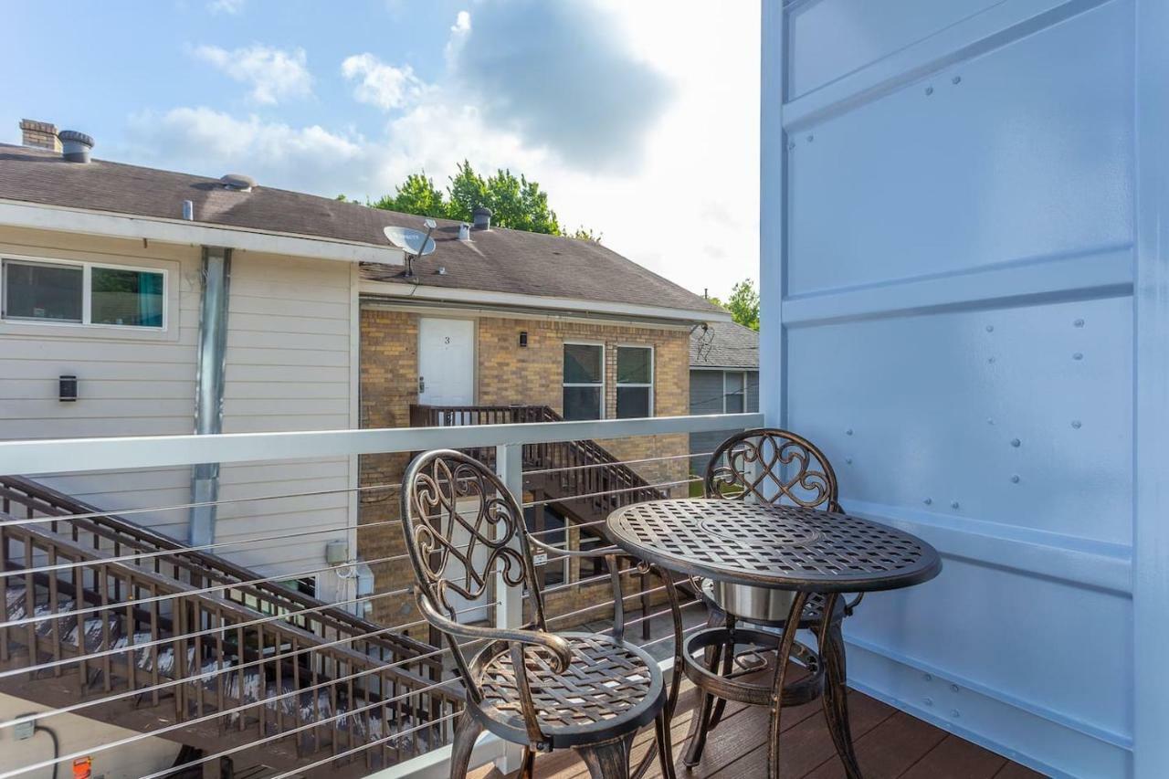 East Downtown Micro-Luxe Container Living Pod #10 Apartment Houston Exterior photo